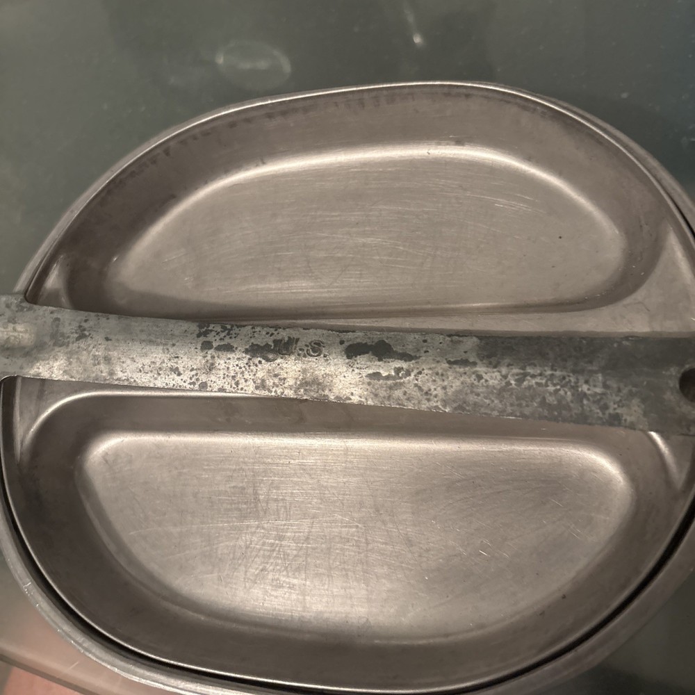U. S. MESS KIT With Utensils