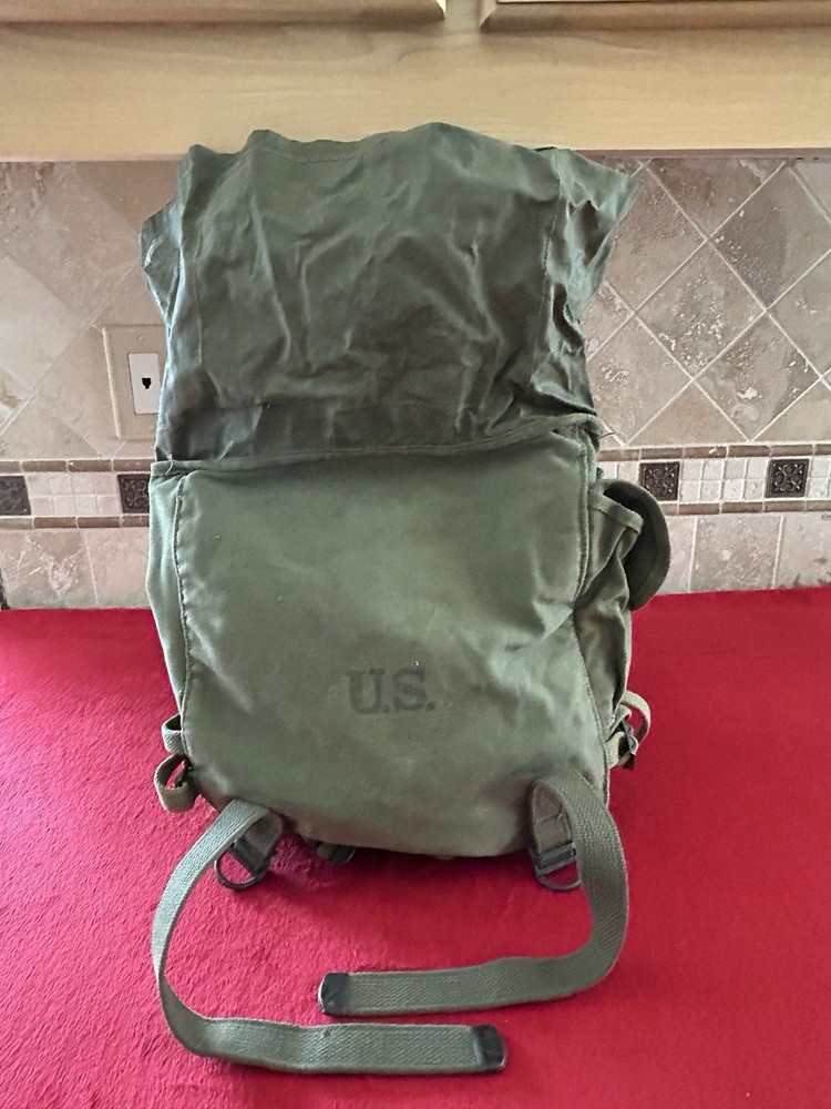 US WW2 Combat Field Upper Pack M1945 Laird Schober 1945 Dated