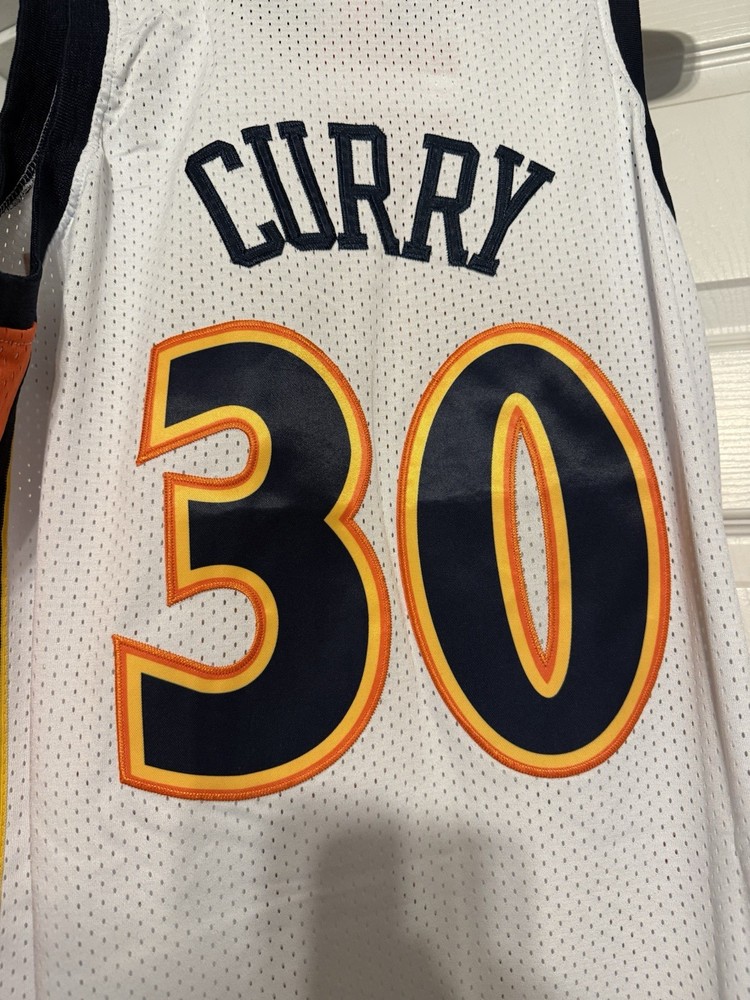 Warriors #30 Curry Throwback Jersey Size Large