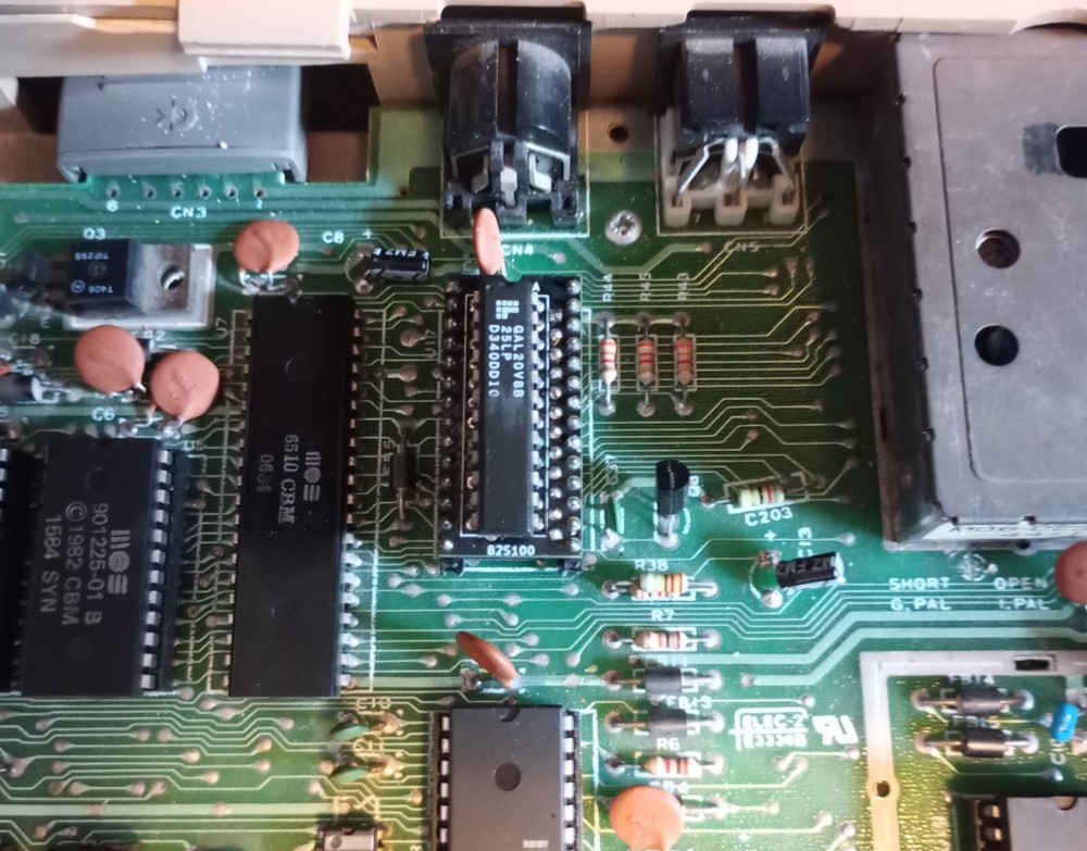 PLA replacement (SLIM VERSION) for Commodore 64 C64 - 906114-01 Read description