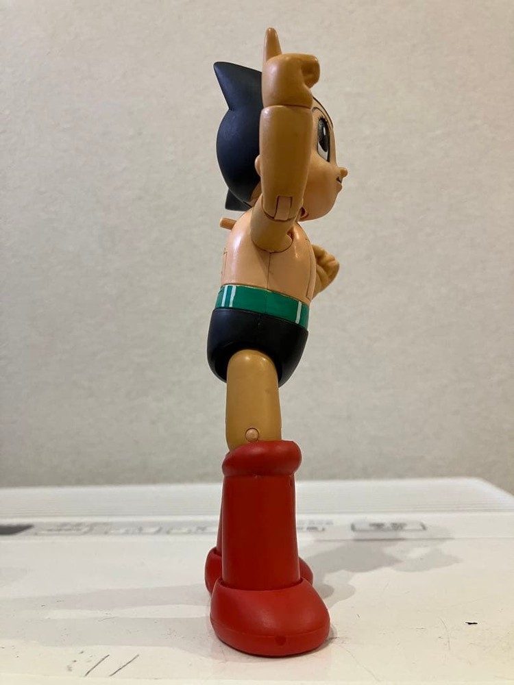 astro boy figure