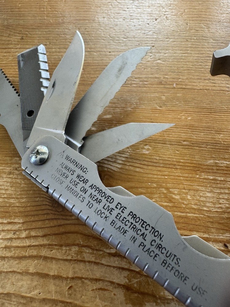 Klein Tools 1016 Electrical Maintenance Multi-Tool