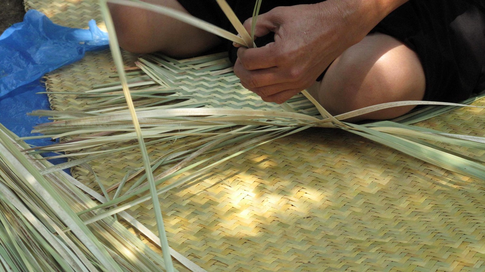 Petate Tule Rush Straw Rug Handwoven Palm Organic floor bed bedroll mat 3.5'x6'