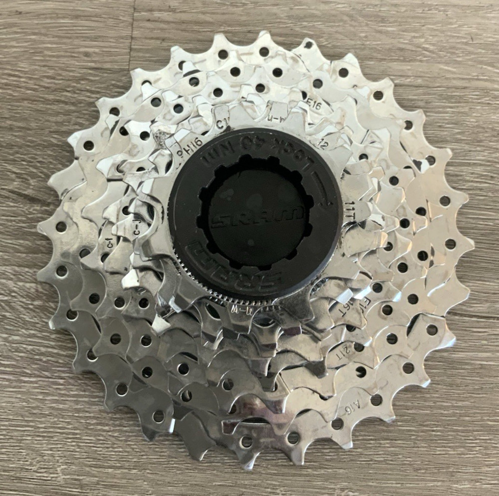 SRAM 9 SPEED CASSETTE 12-28 TOOTH 246 GRAMS