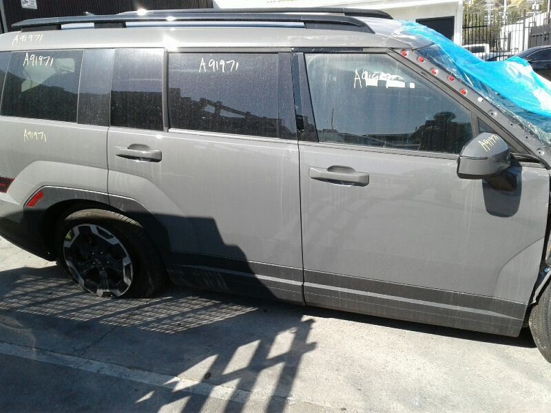 SANTA FE 2024 Camera/Projector 126873