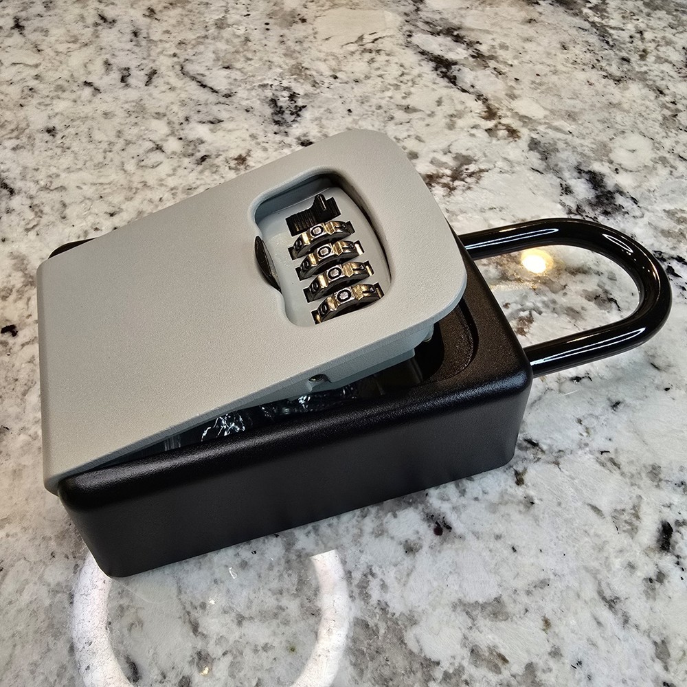Puroma Key Lock Box, Portable Combination Lockbox Wall-Mounted Key Storage