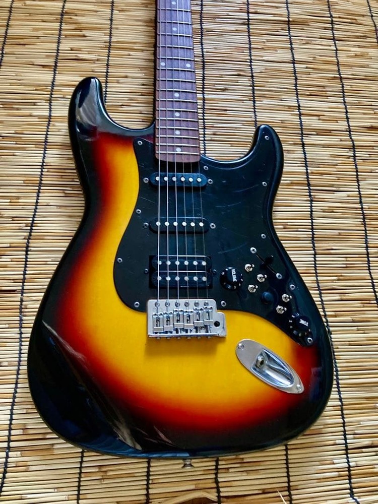 Modified LEGEND ST SSH Electric Guitar