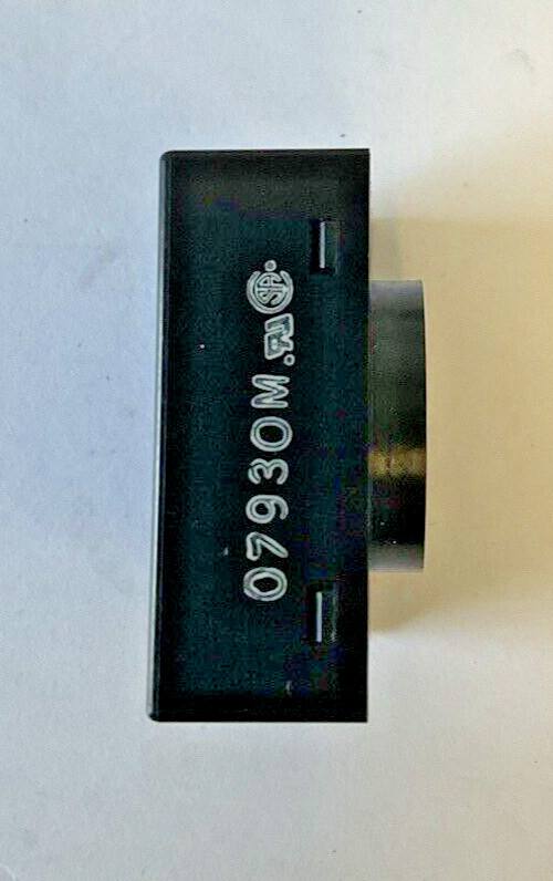 OMRON P3G-08RELAY SOCKET BASE 6A250VAC ***LOTOF7***