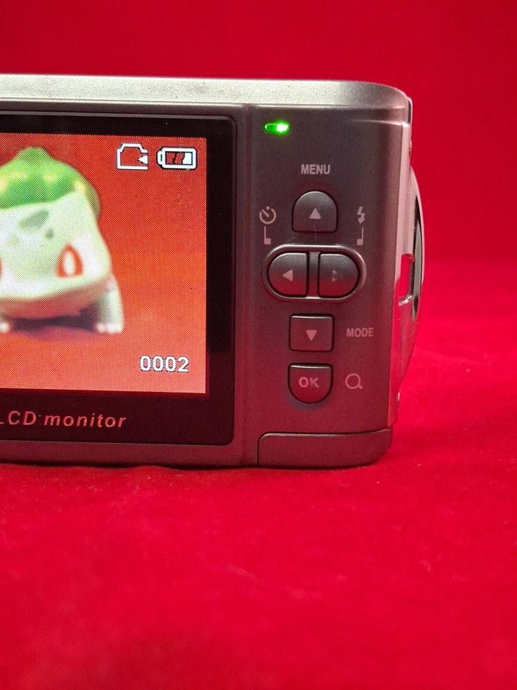 Vivitar Vivicam 7100s 7.0MP Compact Digital Camera. WORKING - Grey A