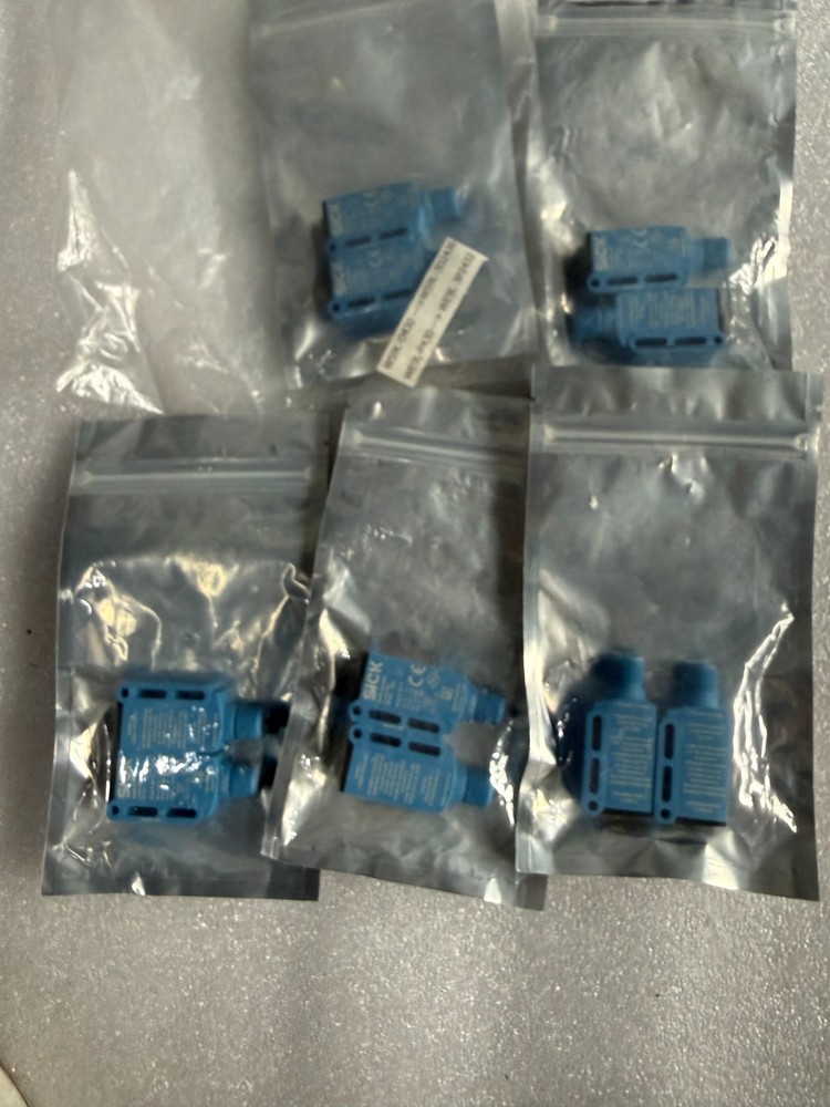 SICK WS9L-3D2436 SENSOR(Qty:2), new