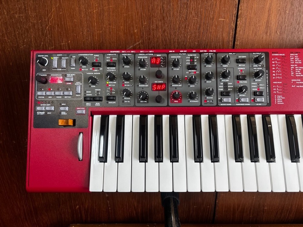 Nord Lead A1 49-key Analog Modeling Synthesizer w/ gator case