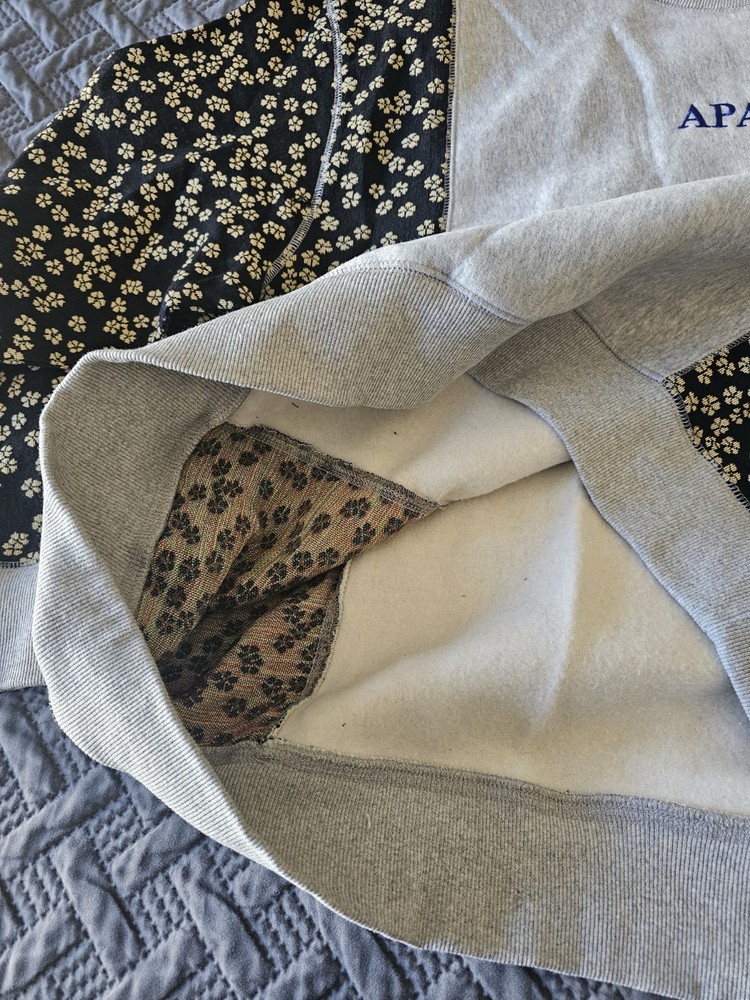APARI Grey Sweater 2XL