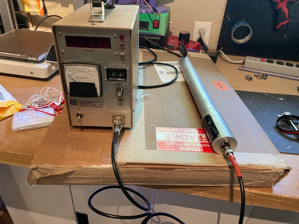 Fusion Reactor Kit - CF Vacuum Chamber, Pump, HV System, Neutron Detector