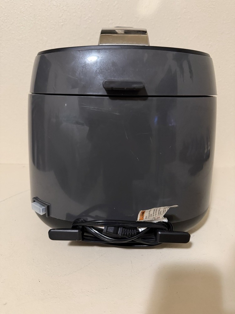 Pampered Chef Multi-Function Electric Pressure Cooker w/ Inner Pot