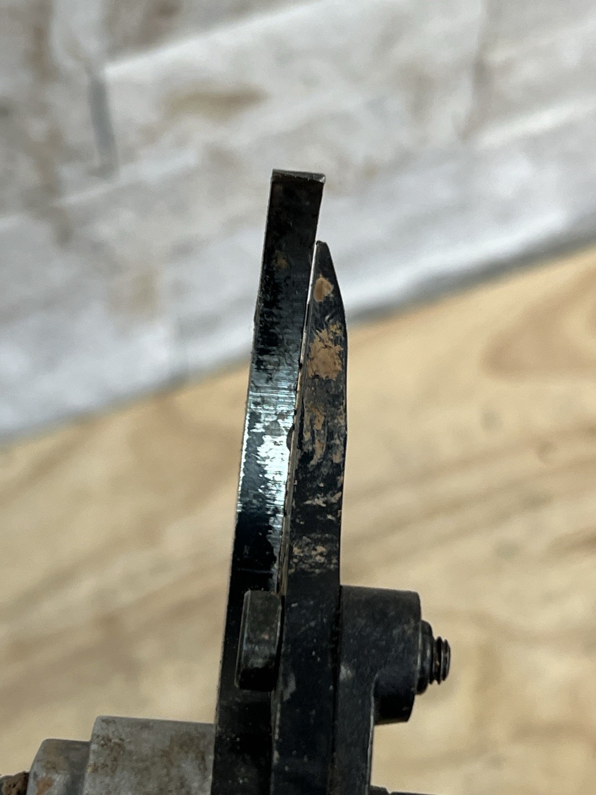 DEWALT DCPR320B 20V MAX 1.5" Pruner - FOR PARTS OR REPAIR