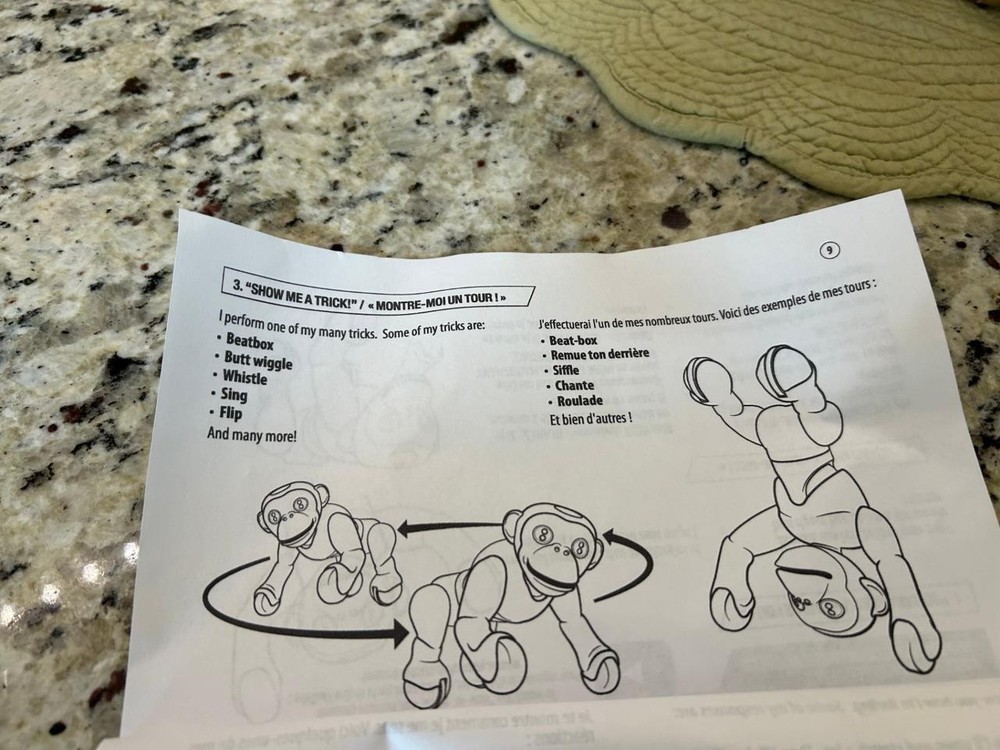 Zoomer Chimpanzee Monkey Robot Interactive Toy Spin Master International