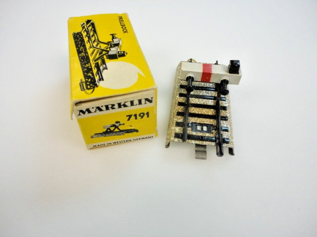 Marklin Ho 7191metal   buffer NO ORIGINAL box  nice!