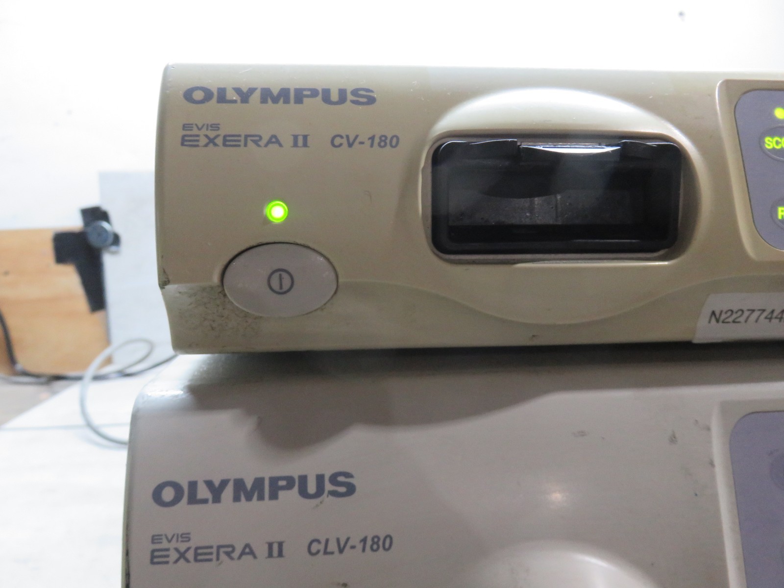Olympus EVIS EXERA II CLV-180 & CV-180 Processor