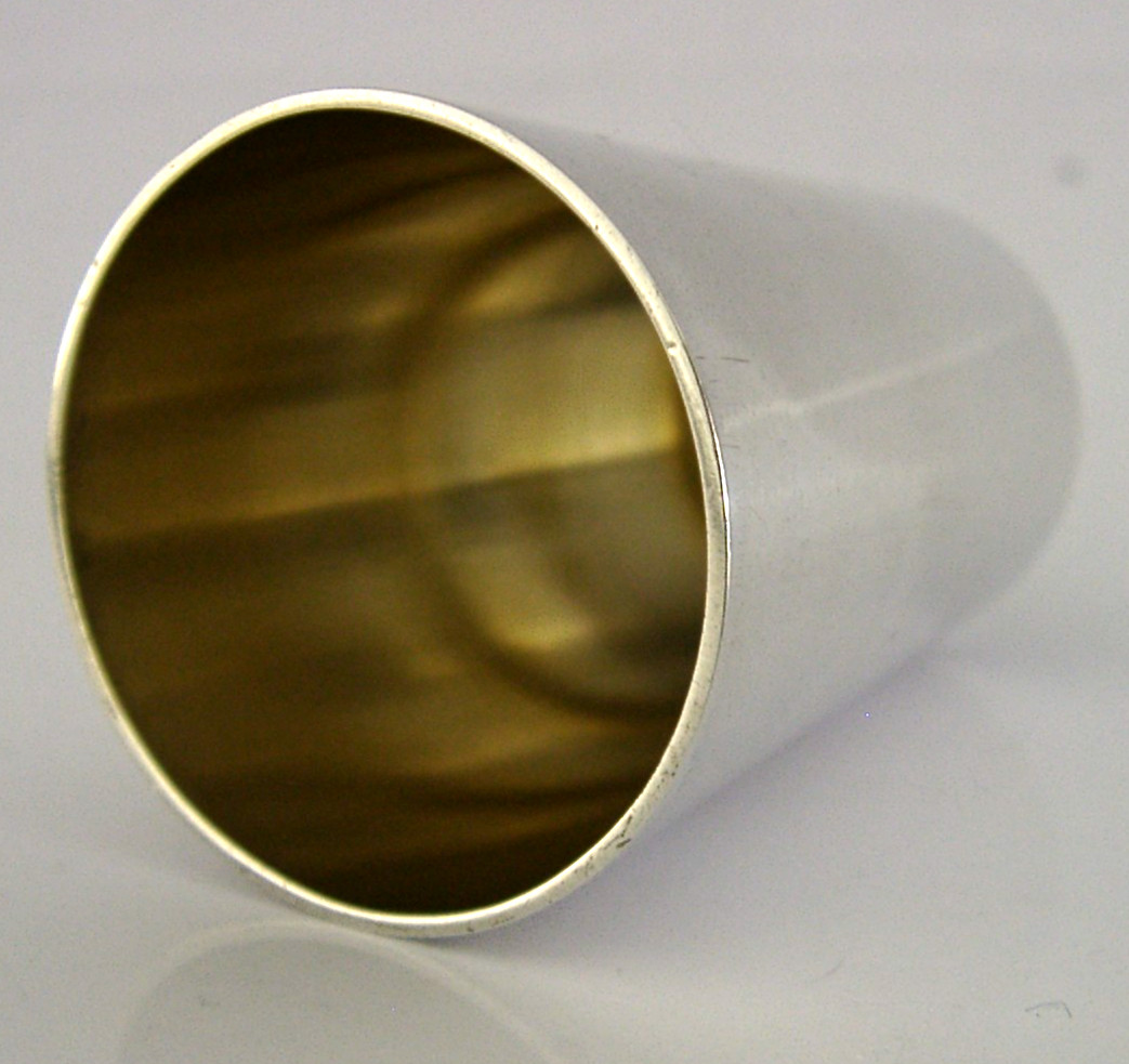 GERMAN 835 SOLID SILVER WHISKY SHOT TOT CUP c1920 BARWARE SHOOTING ANTIQUE