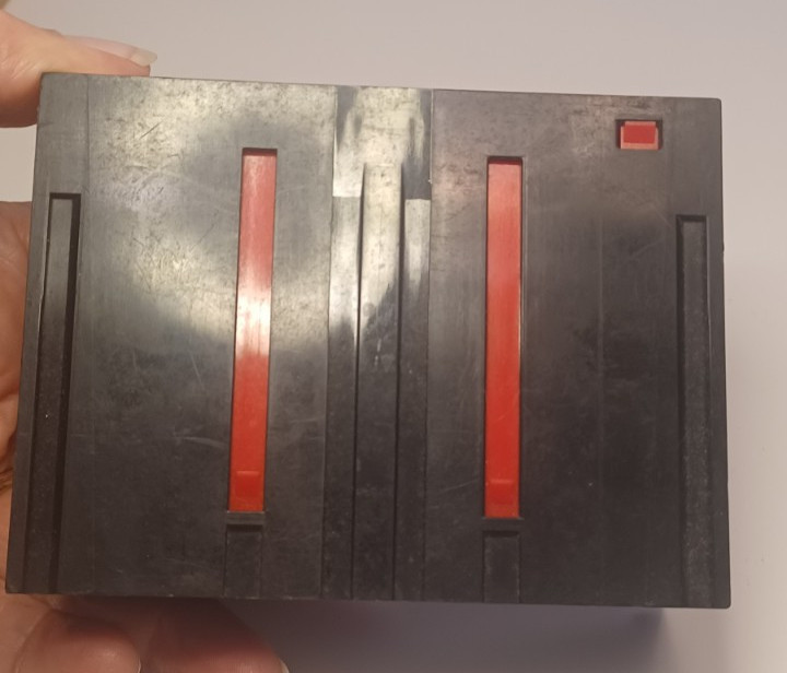 Vintage 3M Scotch CBOX Push-button Auto Eject Storage 2 Drawers w/2 Cassettes