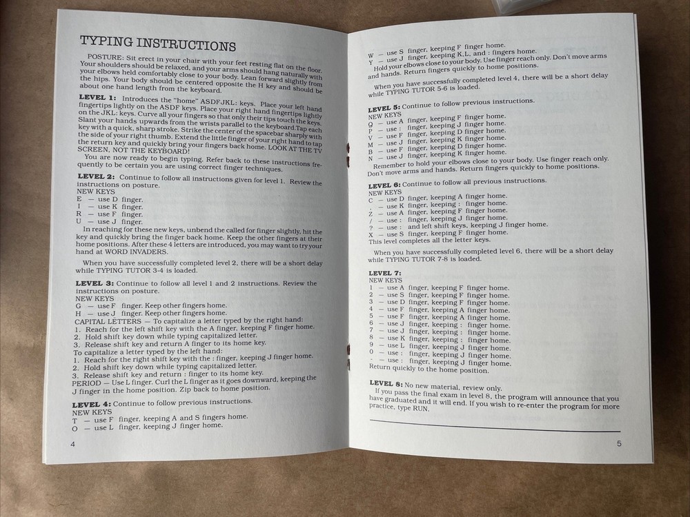 Typing Tutor & Word Invaders, VIC-20, Cassette, Academy 1982