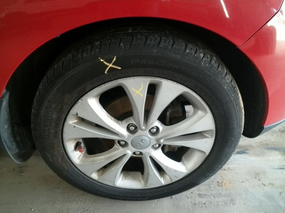 SOUL 2016 High Mounted Stop Light 104835887