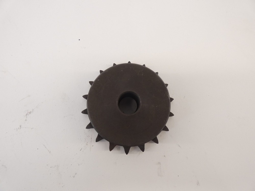 Martin 41B18 Roller Chain Sprocket 18 Teeth 5/8" Bore
