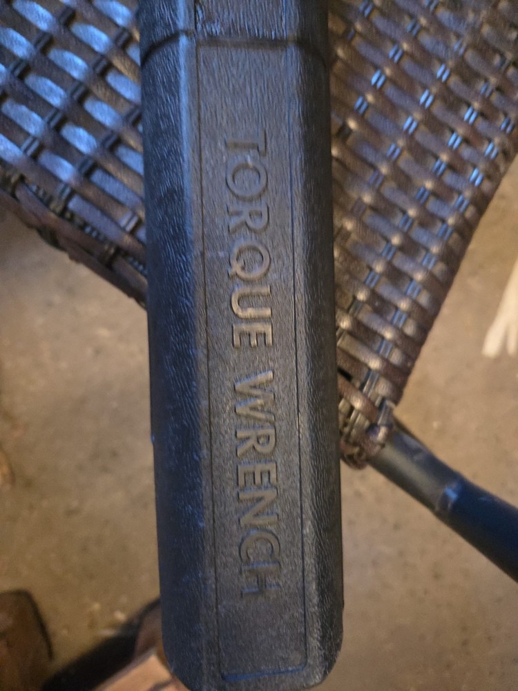 Evertough 1/2 Dr Torque Wrench 67075 Adjustable