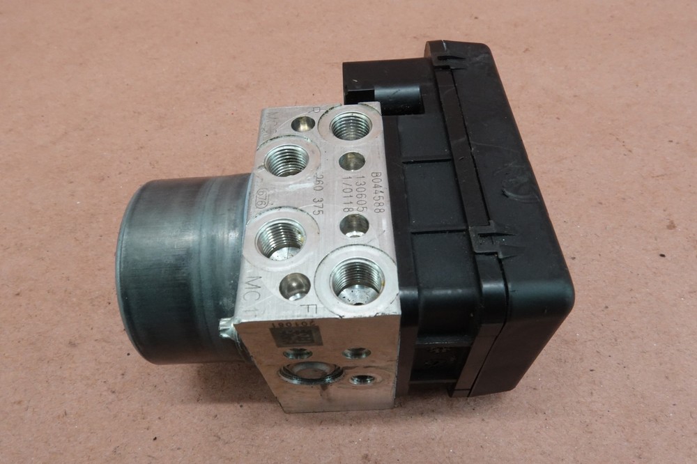 2014 Aprilia RSV4 ABS Brake Servo Controller Control