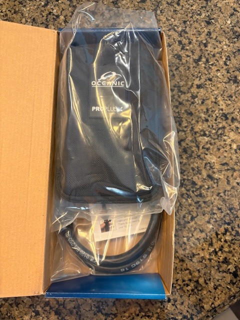 Oceanic Pro Plus X Scuba Computer Console with QD Hose - New with Screen Protect