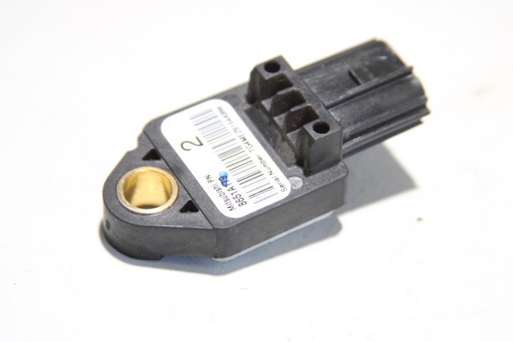 2012 -2017 Mitsubishi Lancer 2013 OUTLANDER 8651A179 SIDE Sensor oem e112