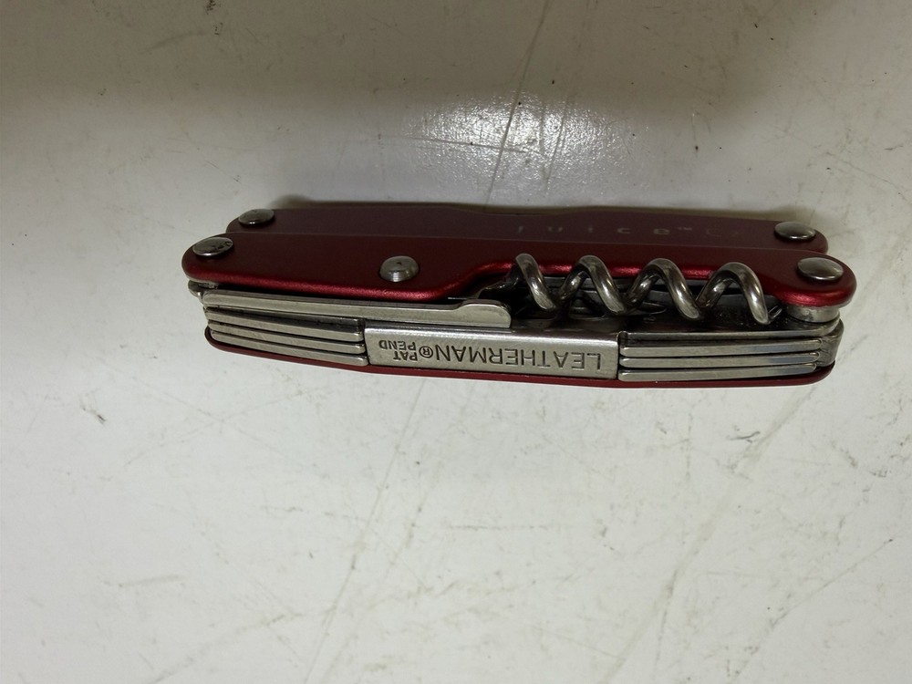 Leatherman Juice C2 Multi-Tool Multi-Plier Red