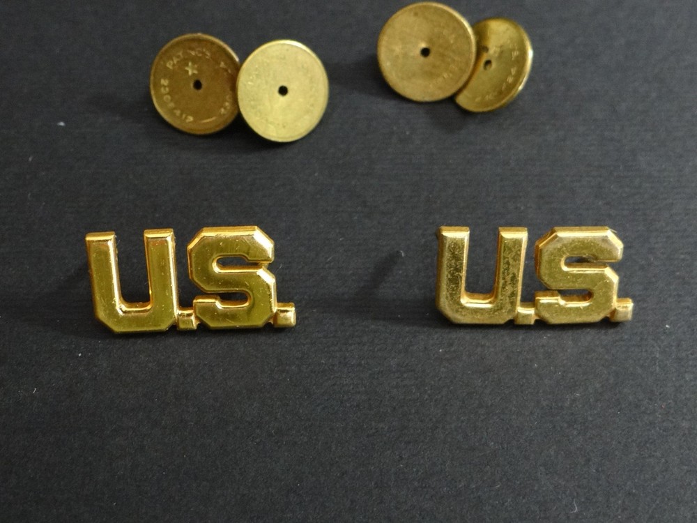 Original WWII US Army Officer "US" Collar Insignia Pair