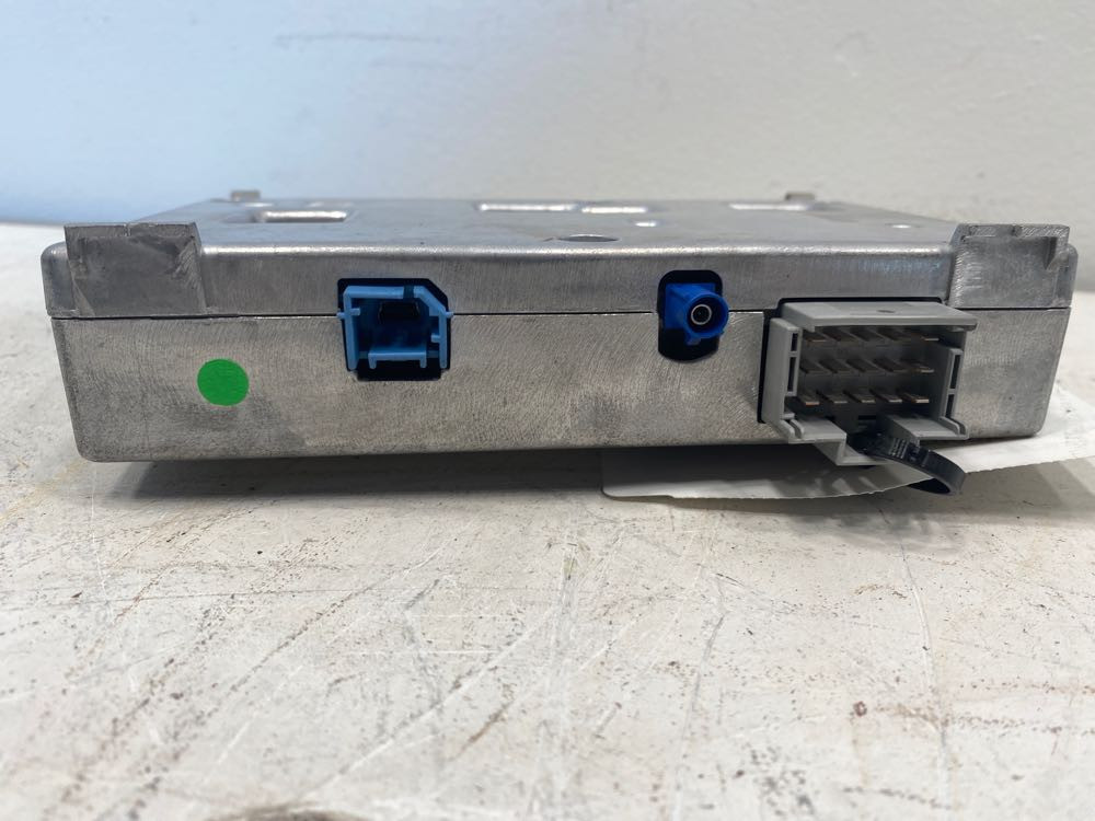 2021 Bosch Cab Module A0004463475 (650-10734)