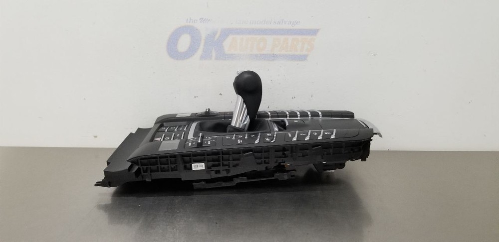 17 PORSCHE MACAN GTS 95B FRONT FLOOR CENTER CONSOLE CONTROL PANEL