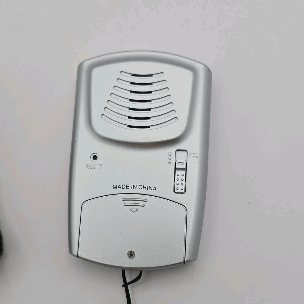 Brookstone Talking 12 Language Translator With Instructions untested Works