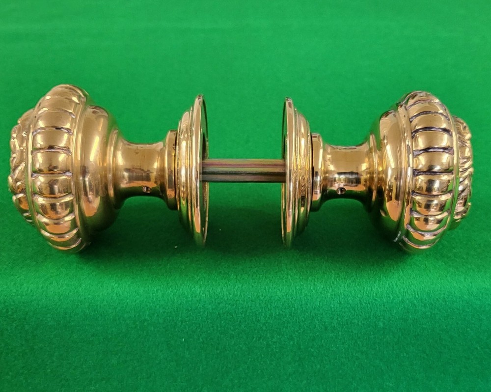 Pair heavy duty round solid cast brass door knobs handles Regency ironmongery