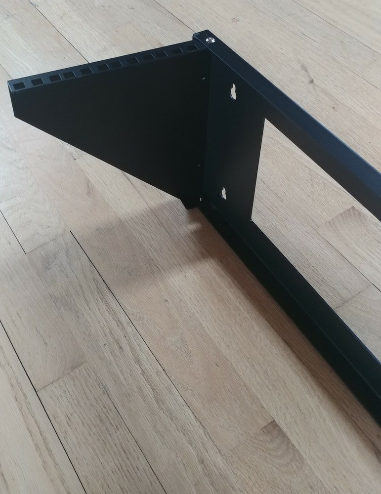 iStarUSA Vertical Rack For Rack Mountable Equipment WUT-40B