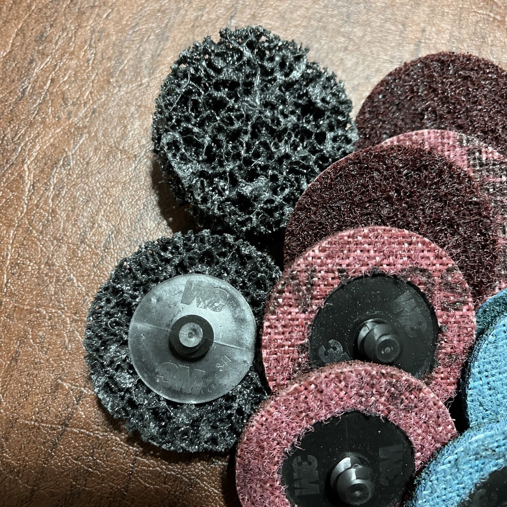 Mix Scotch-Brite Roloc Surface Conditioning Disc