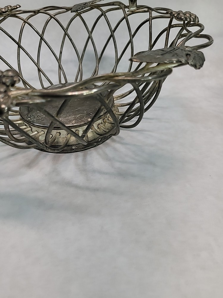 Vintage Grapevine Godinger Silver Art Co Vine Metal Baskets Swinging Handle