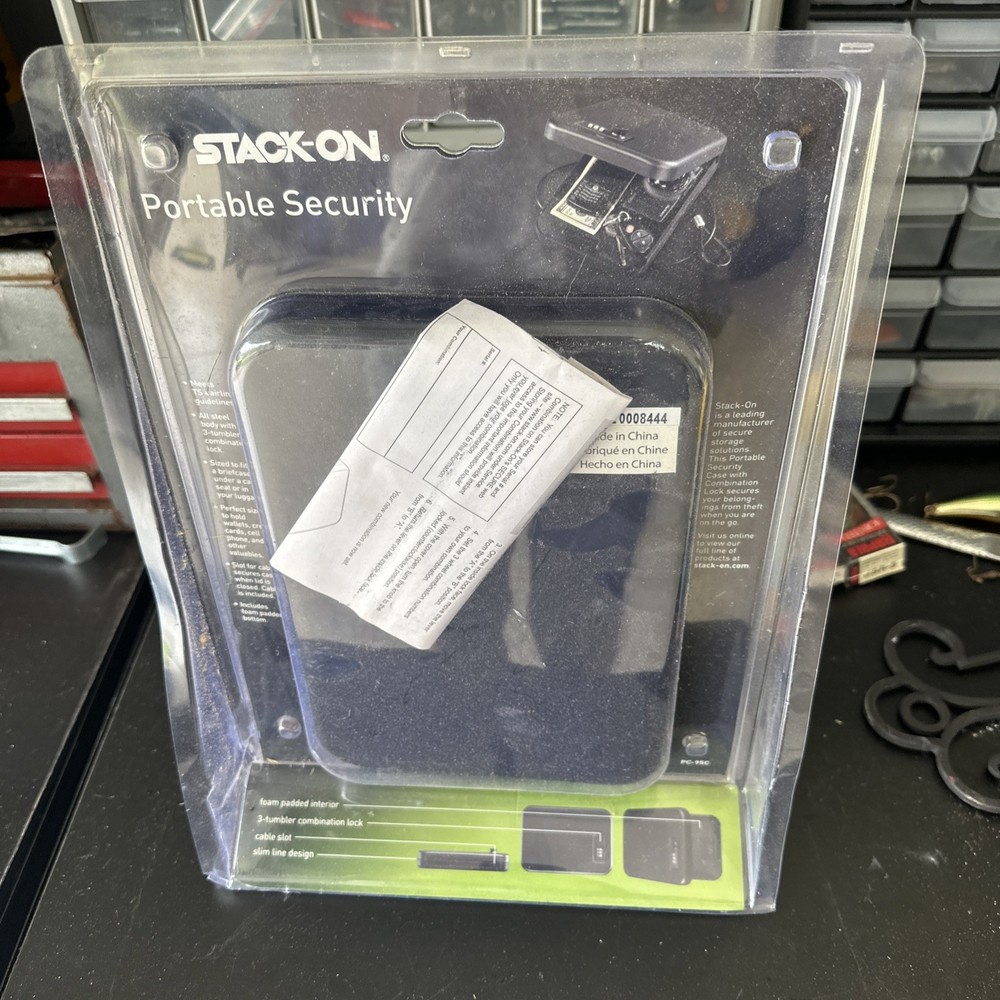 STACK-ON PORTABLE SECURITY CASE WITH COMBINATION LOCK ***NEW IN PACKAGE***