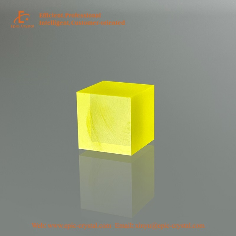 GAGG one side polished 10X10X10mm