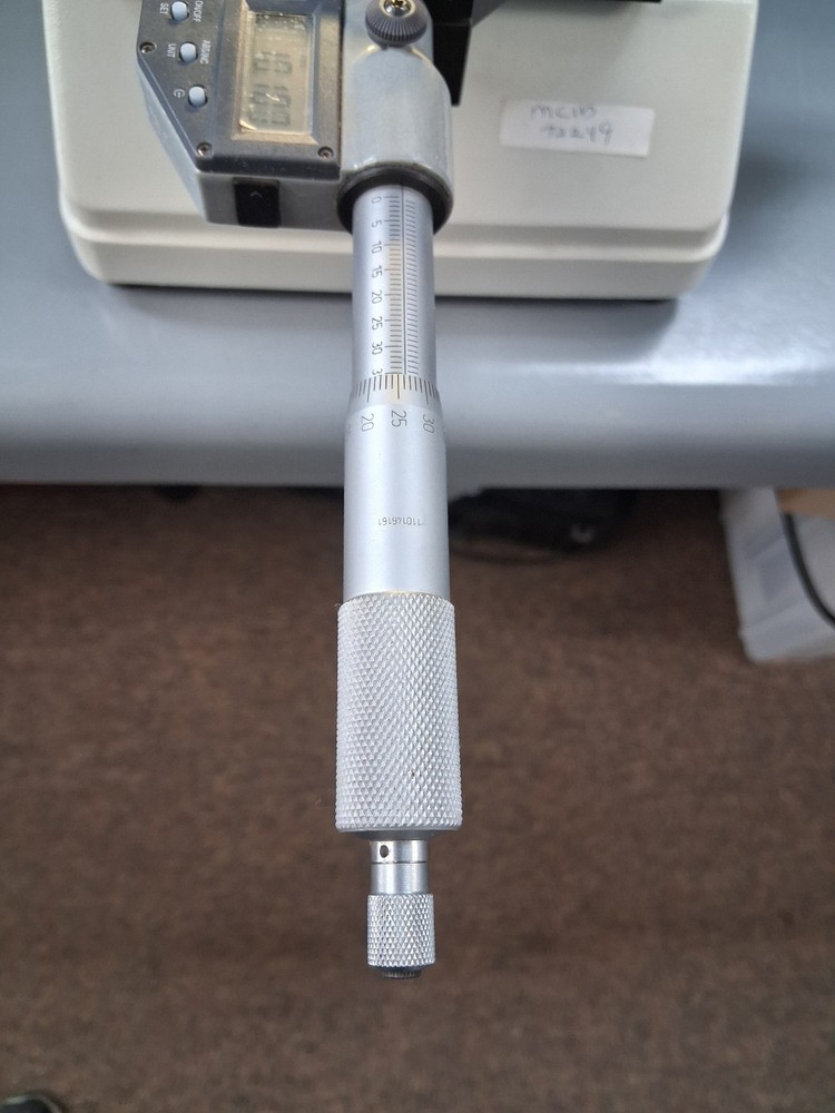 MMBT-1DM XY Tool Scope 20X Toolmakers Manual Microscope 2"x2" Stage HDMI Camera