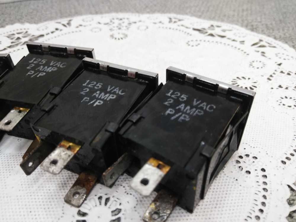 MOLEX INC Switch Push Button - Molex 1175 Neut-Lite 125 VAC / 2-AMP (4PK)