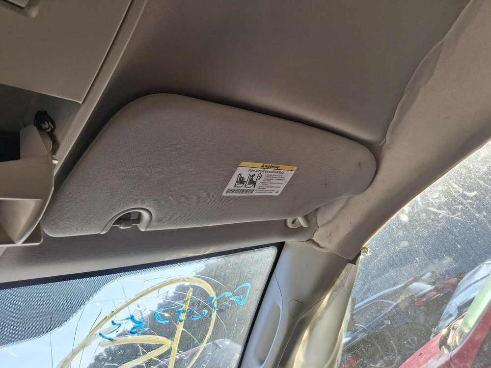 Used A/C Selector Switch fits: 2018 Dodge Caravan AC front dash mounted manual c