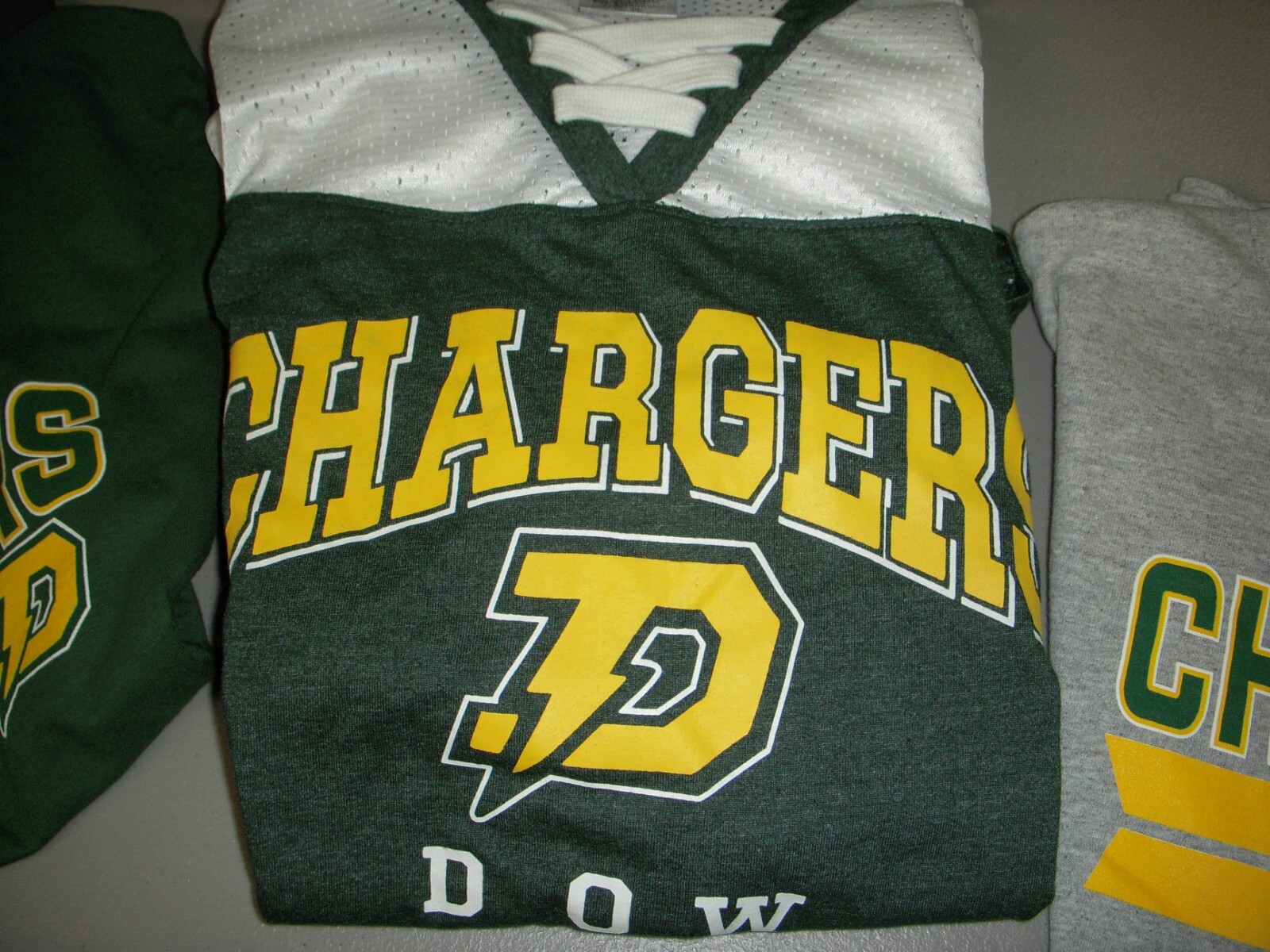 Wholesale Lot of 5 Midland MI Dow High School Chargers T-Shirts Boy's/Women's