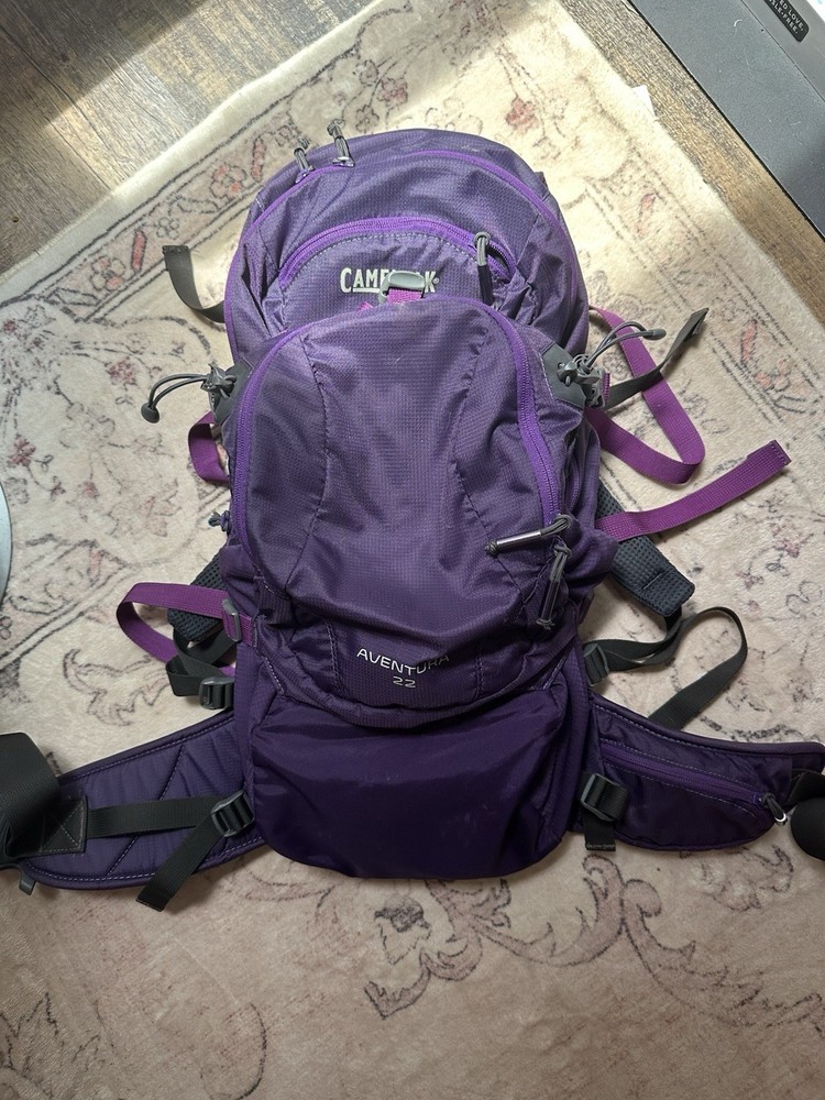 CamelBak Aventura 22 Women's Hydration Pack