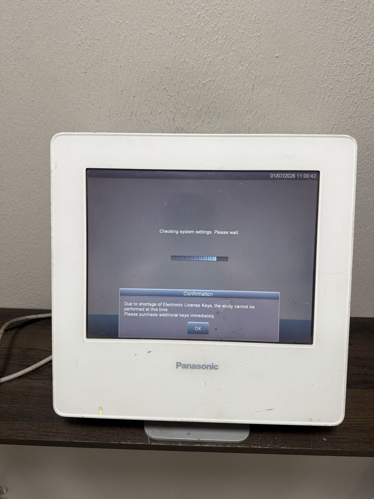 Panasonic GM-72P00A Diagnostic Vascular Ultrasound System, Needs Update As Is