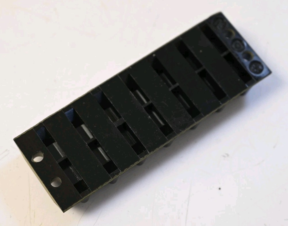 Panel Mount Barrier Terminal Block / 2 Row / 6 Positions
