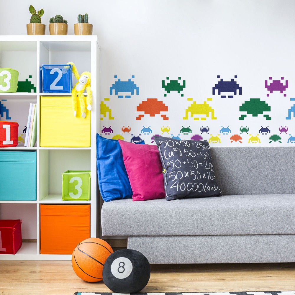 BORDER Reusable PLASTIC Wall STENCIL // 8"x17" or 17"x37" // SPACE INVADERS